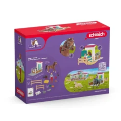 Horse Club Horse Box with Hannah & Cayenne