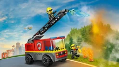 LEGO City - Fire Ladder Truck