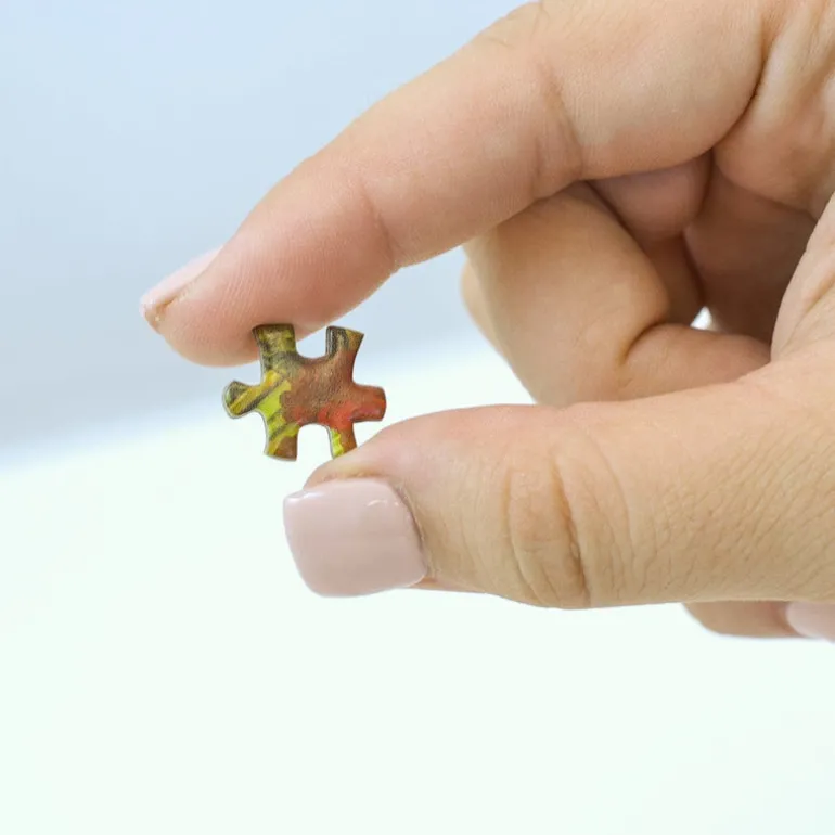 World's Smallest - Retro Petrol - 1000 Piece Puzzle in a Tin